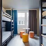 A&O Duesseldorf Hauptbahnhof