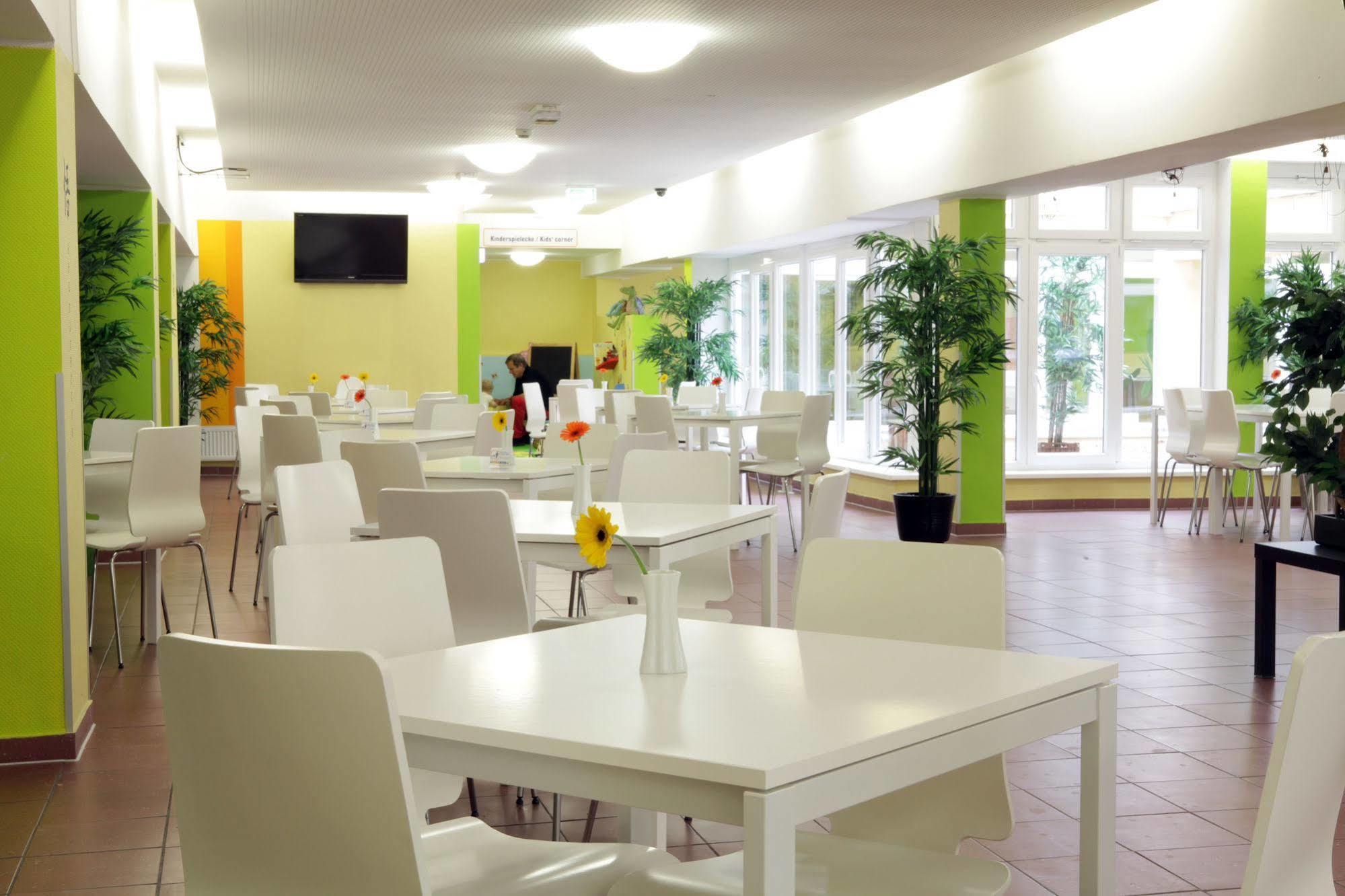 Hotel A&o Hauptbahnhof 2*